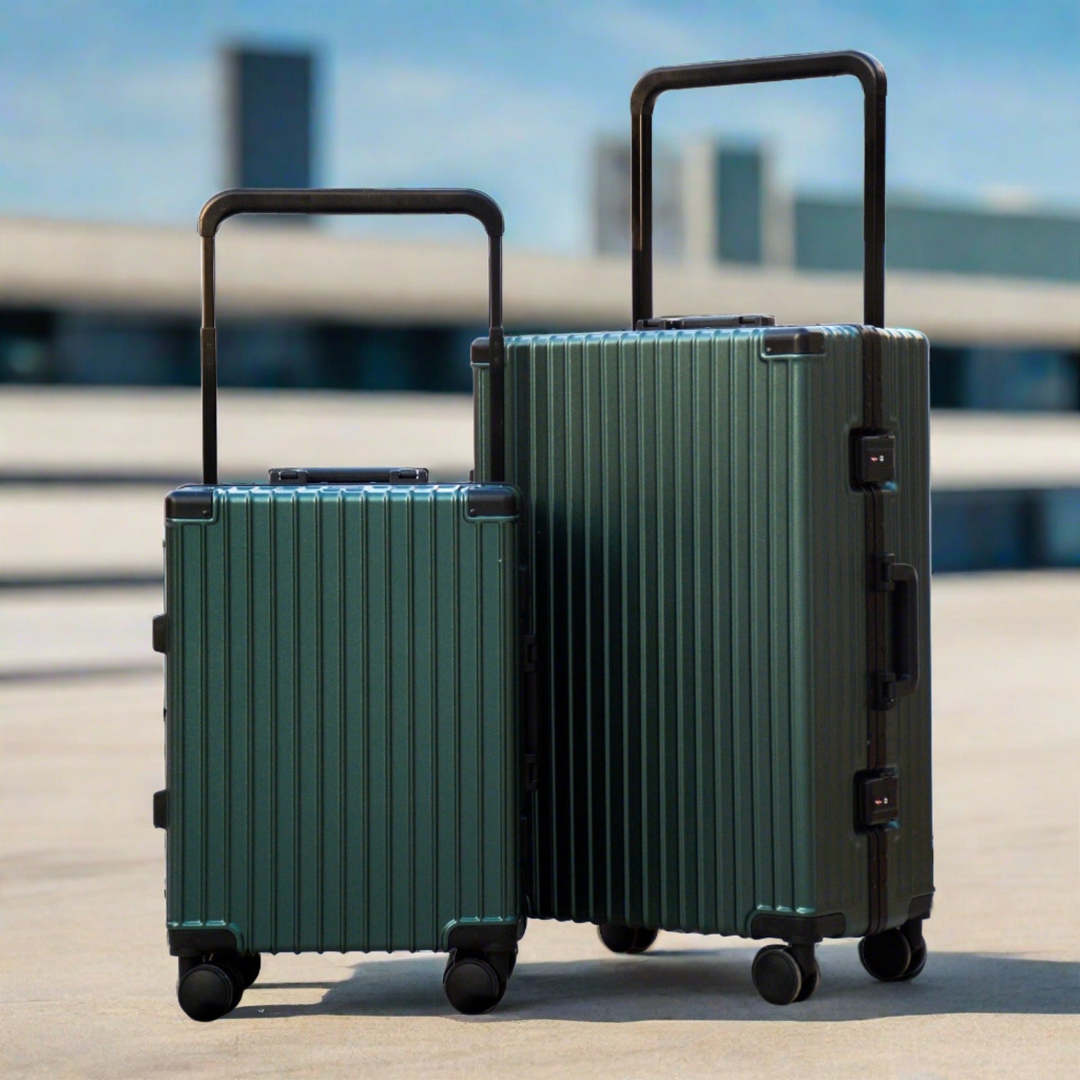 2 Piece Set 20" 28 Inches Green Colour Aluminium Framed Spinner ABS Hard Shell Without Zipper TSA Luggage Zaappy.com