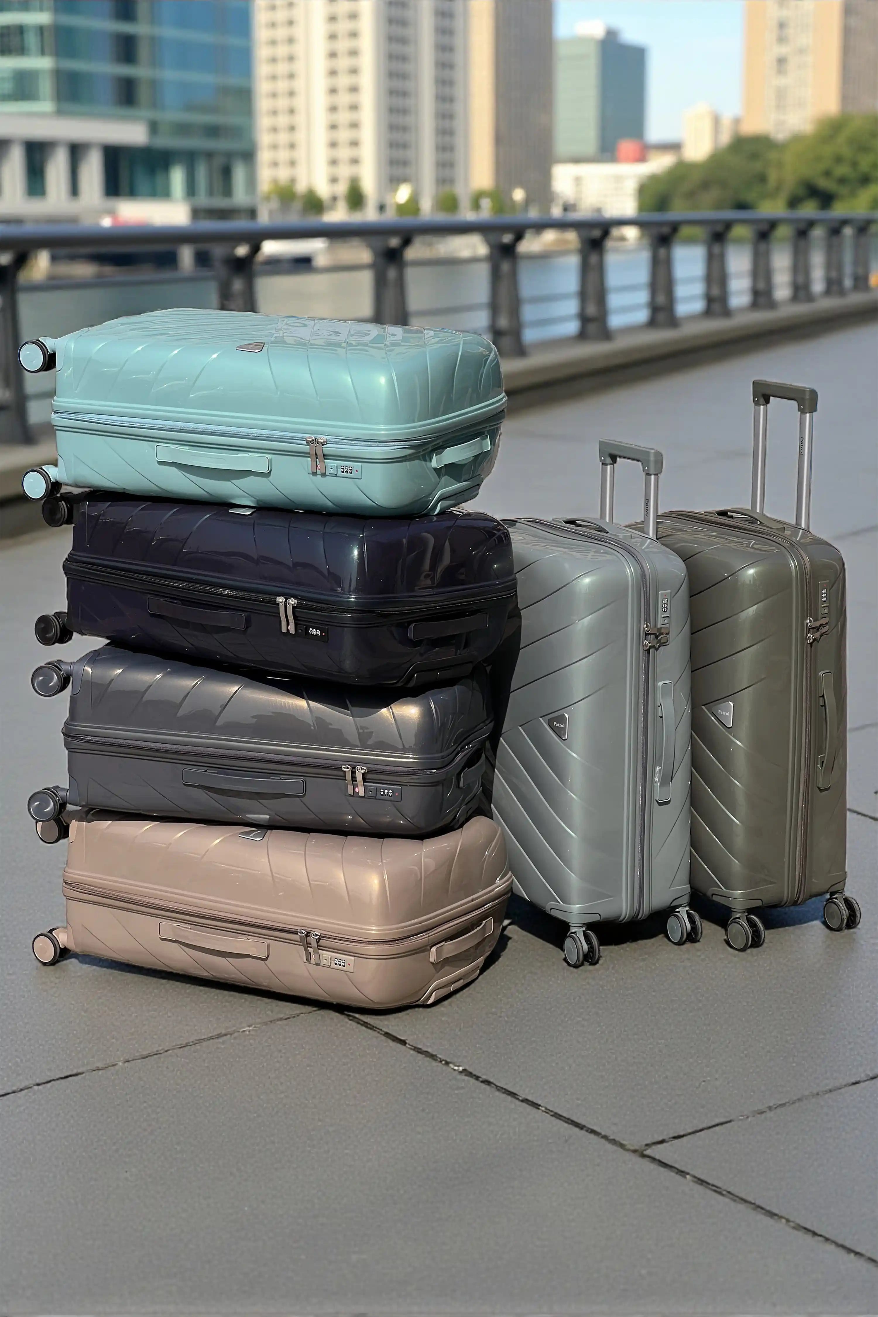 Aqualite Glossy 4 Pcs Hardside Luggage Set Durable Unbreakable PP Spinner Suitcase