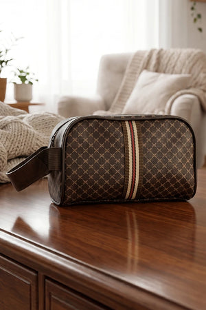 GC Hand Bag for Convenient and Easy Use with Pockets