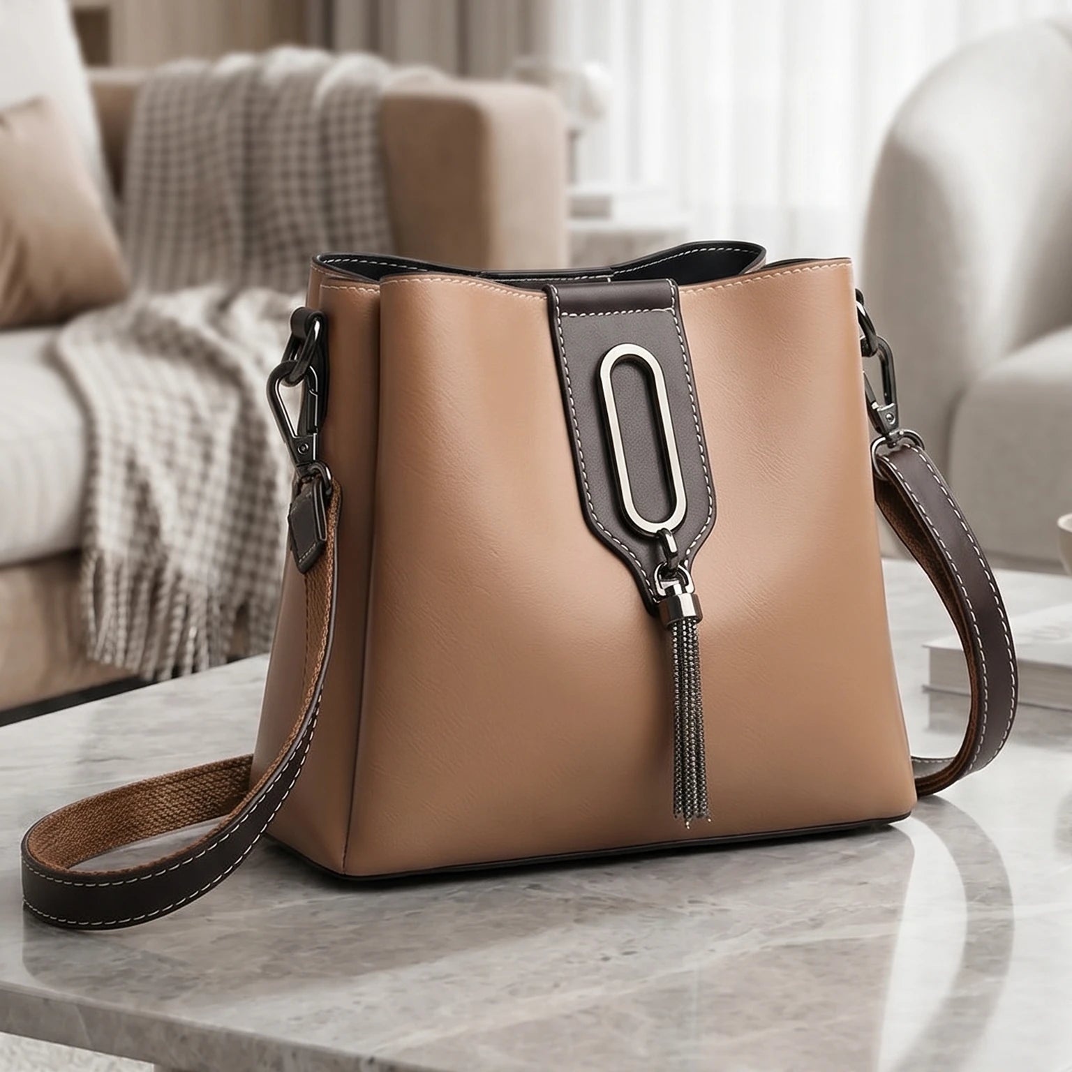 Women`s Shoulder Bag ipin  | Black New-Ipin 9963