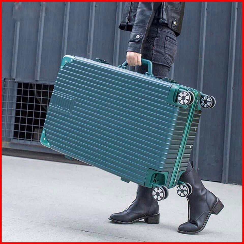 20" Green Colour Aluminium ABS Hard Shell Without Zipper Carry On TSA Luggage Zaappy.com