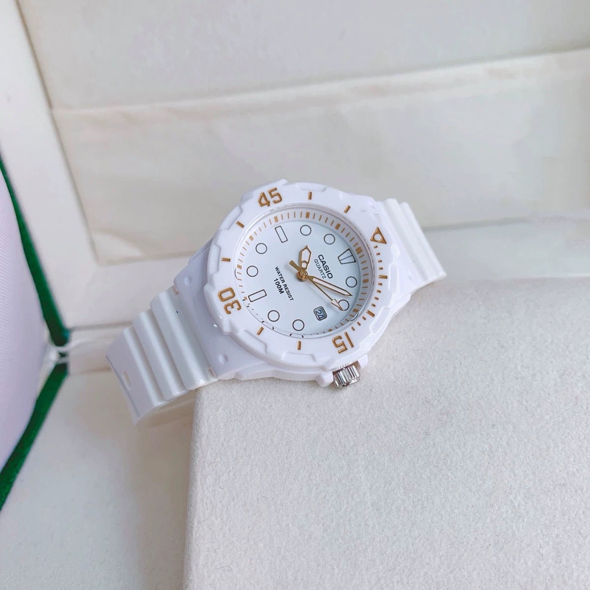 Casio Analog Women Watch White - G02