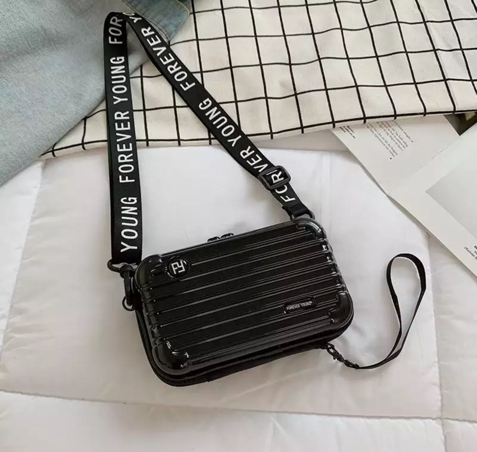  best quality mini shoulder bag pvc striped  women, mini luggage strip handbag, mini shoulder bag online shopping zaappy, appy online shopping mini shoulder bag cross body bag, mini crossbody bag women low price dubai, mini sling waterproof bag bags, best bags in dubai, shoulder side bag zapy