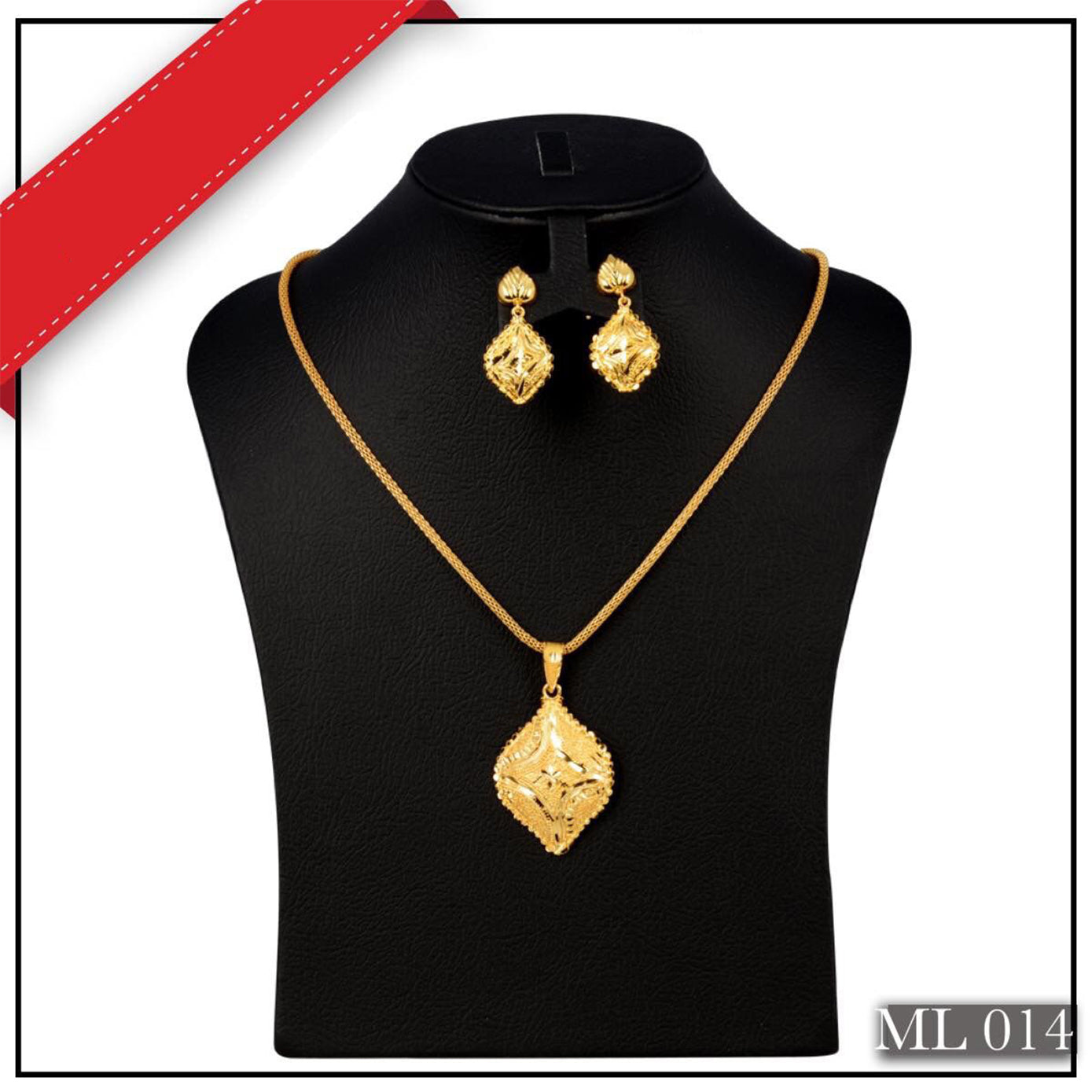 Necklaces And Pendants | Ladies Fancy Ornament Set